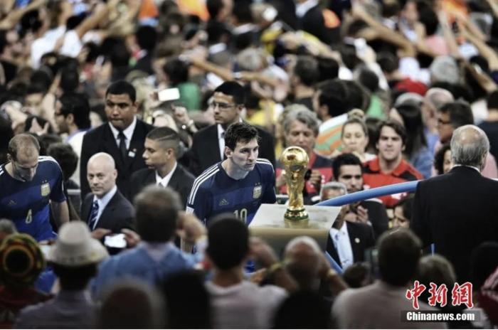 他就是梅西在世界杯的关键时刻承载着亿万球迷