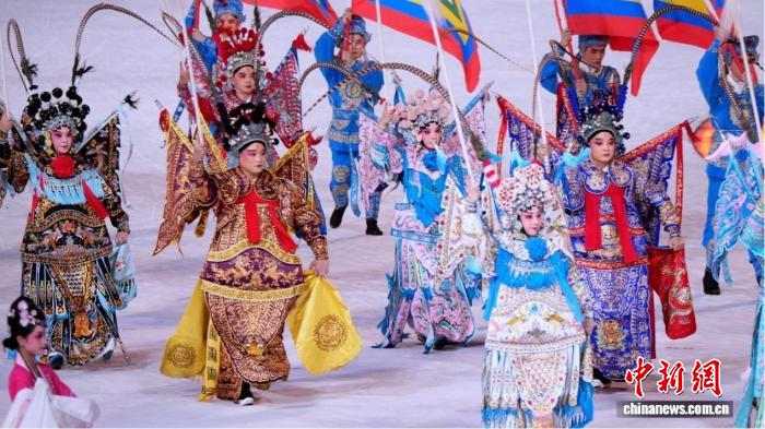 十五运会暖场表演以湾区潮涌为主题展现岭南非