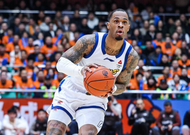 广厦客场力克四川豪取6连胜 四川遭遇31连败