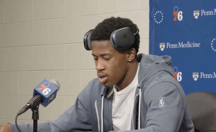 76人新星埃奇库姆剖析篮板球对防守转换效率的关